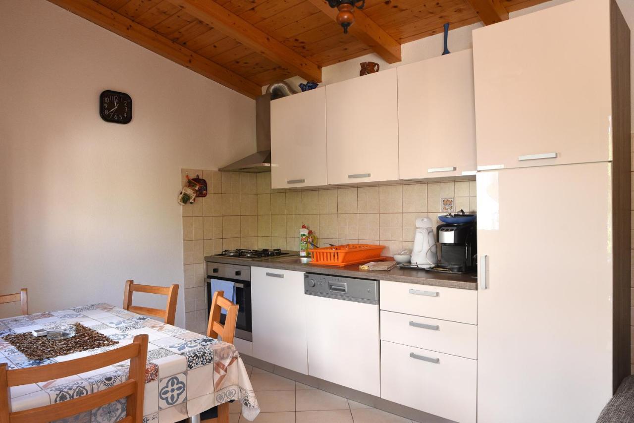 Apartment Anamarija Valun Ngoại thất bức ảnh